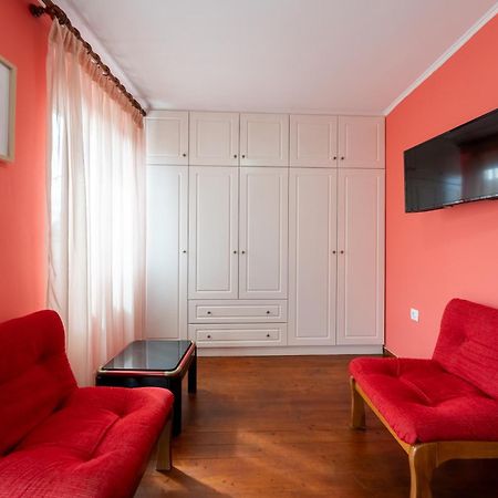 Dora'S Happy Apartment Mantouki Bagian luar foto