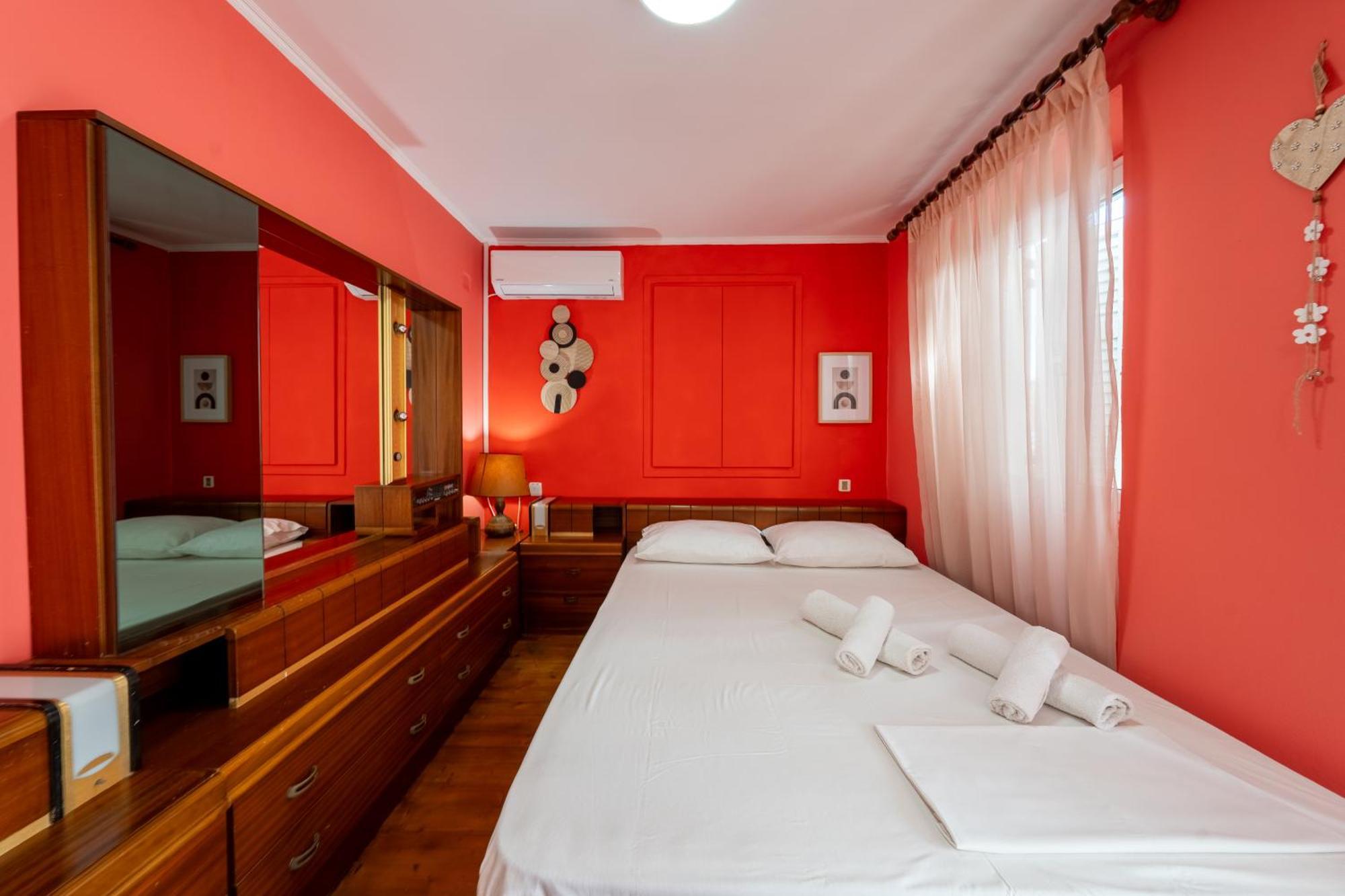 Dora'S Happy Apartment Mantouki Bagian luar foto